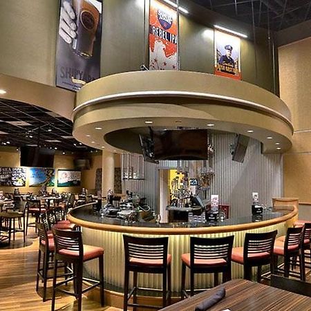 Hotel Hollywood Casino Bangor Esterno foto