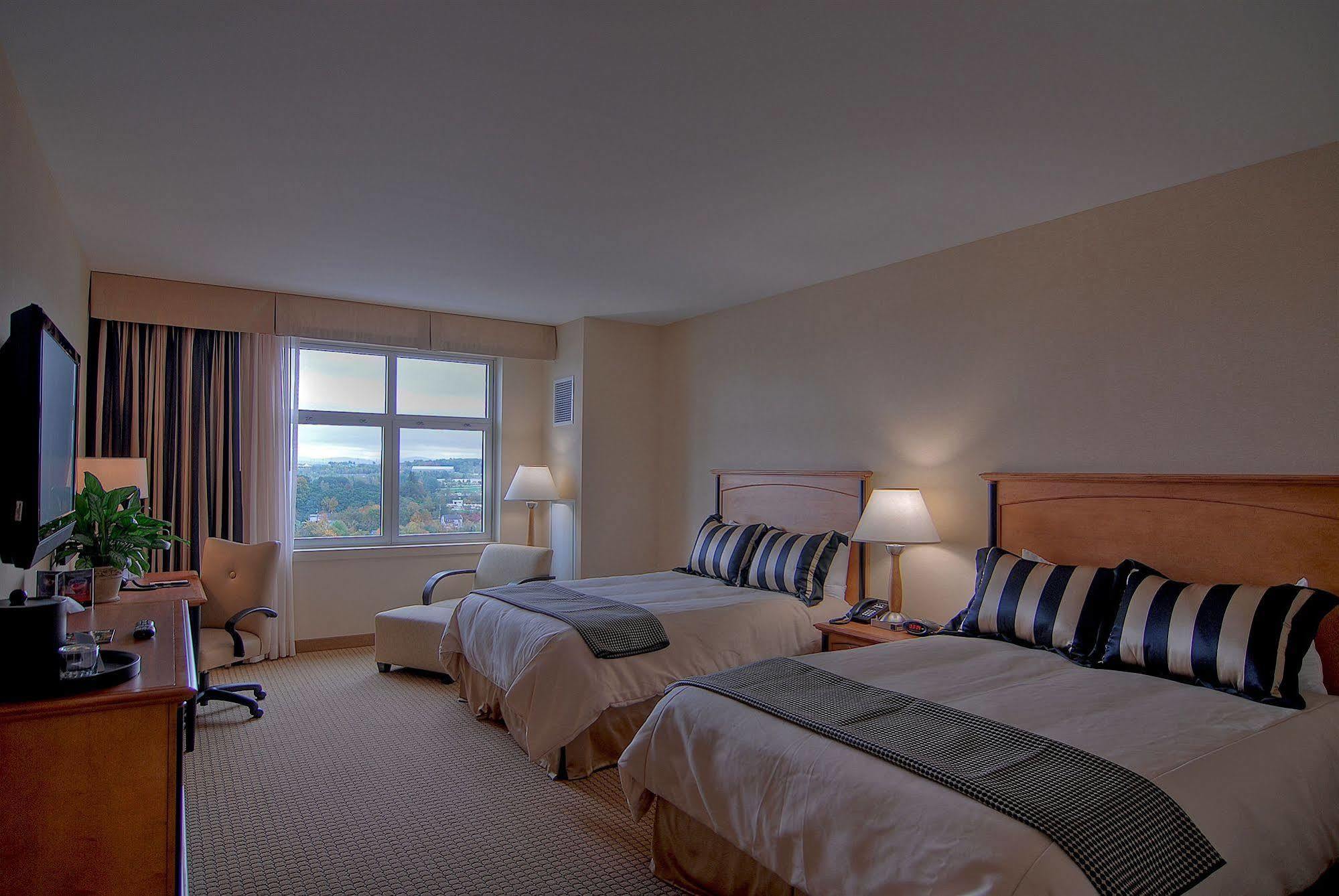 Hotel Hollywood Casino Bangor Esterno foto