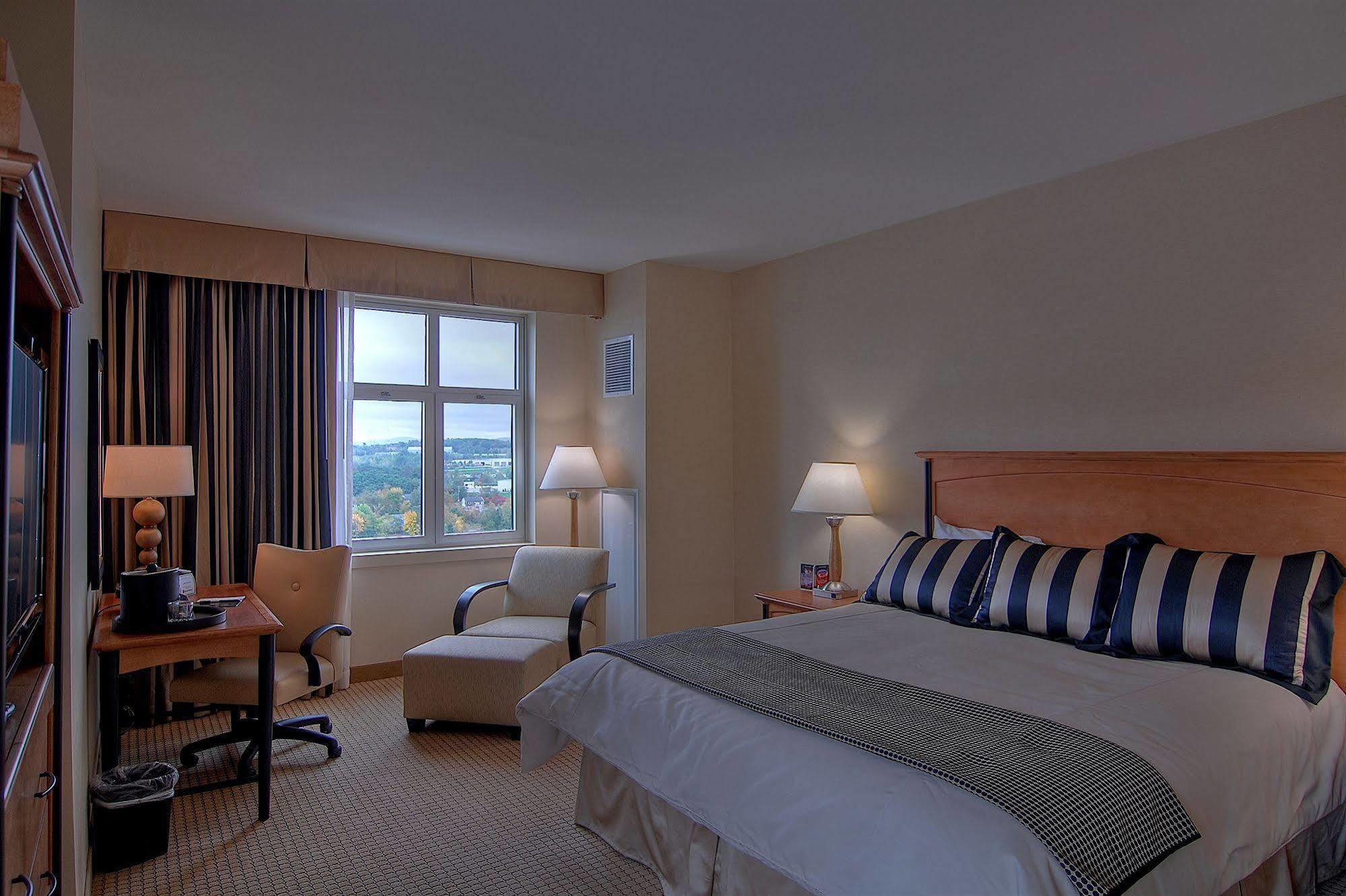 Hotel Hollywood Casino Bangor Esterno foto