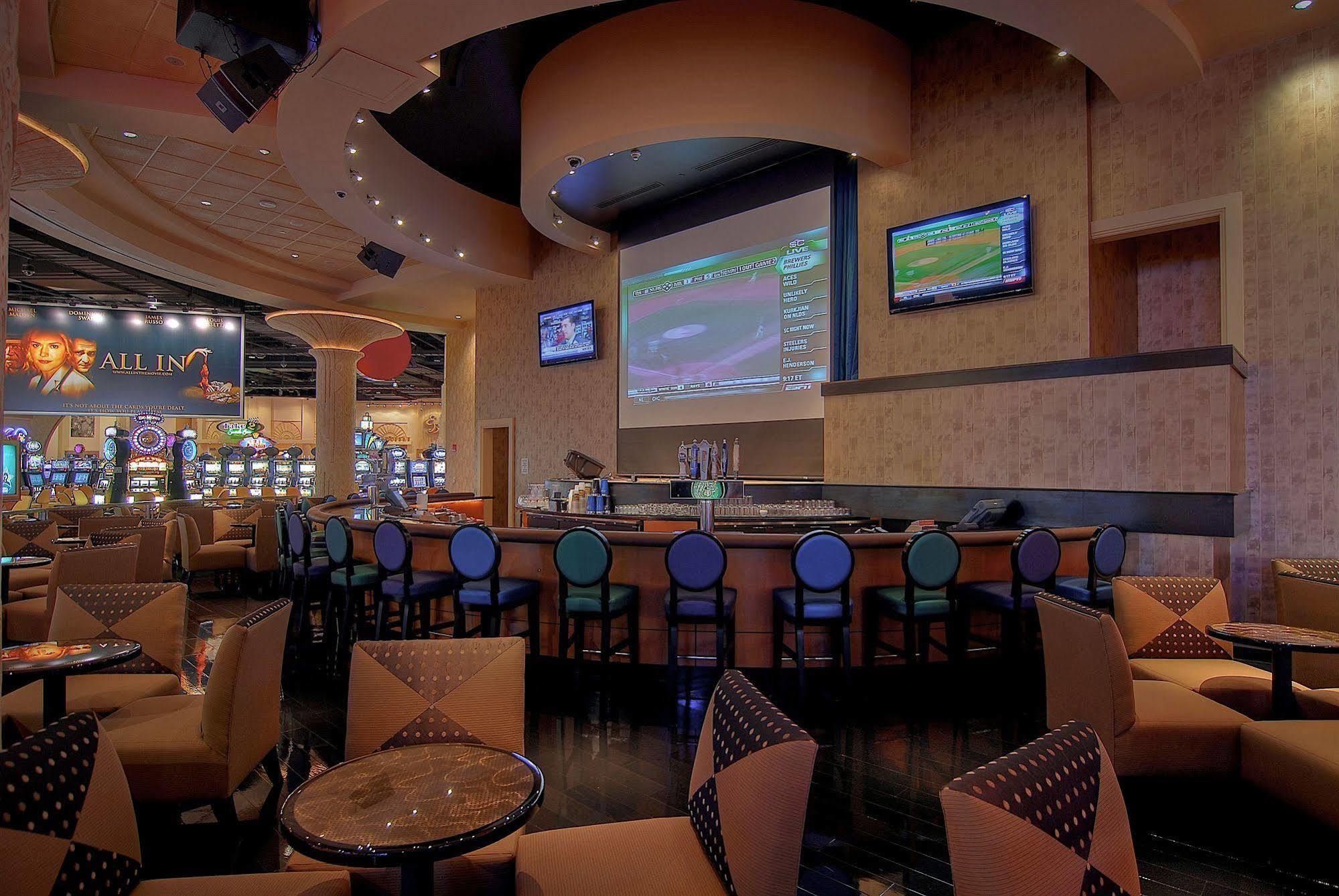 Hotel Hollywood Casino Bangor Esterno foto